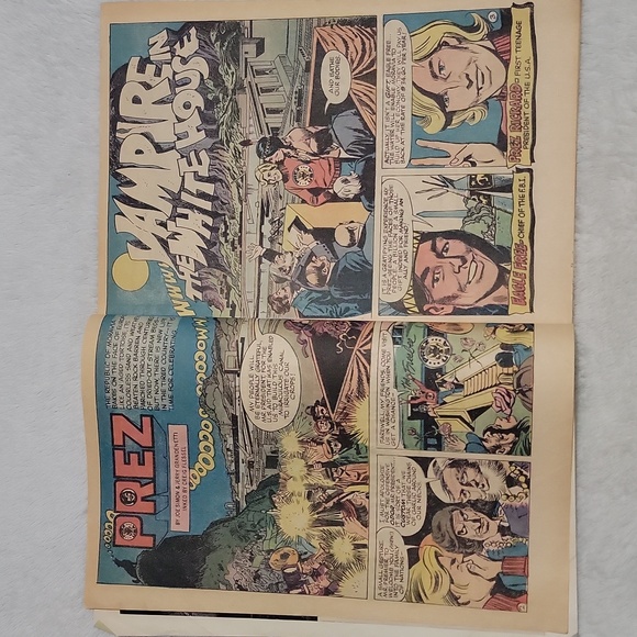 Prez #4 Comic Book - Picture 5 of 13